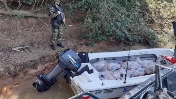 Prefectura descubrió a un guía de pesca con 700 kilos de carpinchos faenados