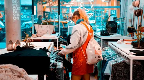 El consumo de ropa no repunta: las ventas cayeron 7,7% entre mayo y junio