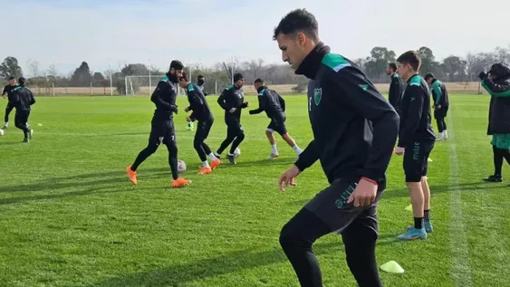 San Martín va por su destino en Temperley