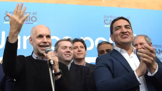 En tiempo récord, el Pro lanzó su calendario electoral y, con críticas, avanza una lista