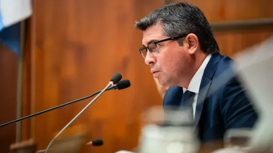 El gobernador Marcelo Orrego.-