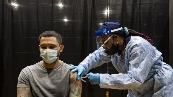 Estados Unidos ya vacunó a más de 50 millones de personas contra el COVID-19