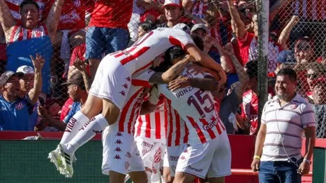 Unión venció a Banfiled, es líder y llega entonado al clásico con Colón