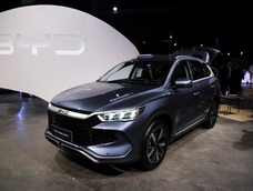 El BYD Song Pro DM-i es ofrecido en nuestro país en dos versiones: GL y GS. Foto: REUTERS/Alessia Maccioni. El BYD Song Pro DM-i es ofrecido en nuestro país en dos versiones: GL y GS. Foto: REUTERS/Alessia Maccioni.