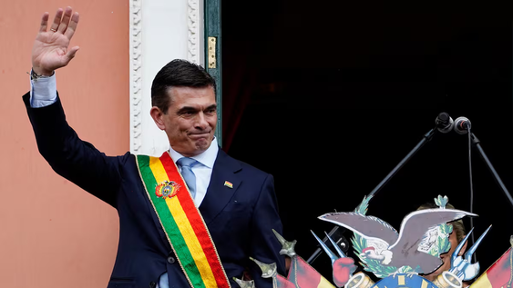 El presidente de Bolivia, Rodrigo Paz, durante su investidura en noviembre de 2025