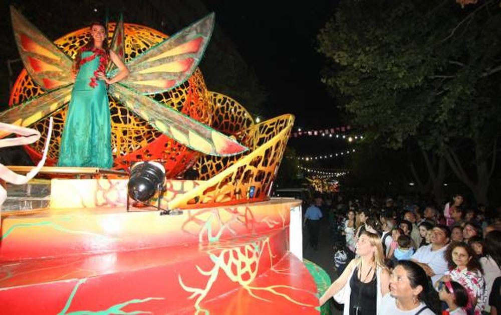 Desde las 16, la Avenida Central  estará cortada