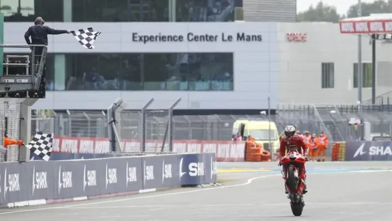 El australiano Miller gana en Le Mans y el francés Quartararo recupera la punta del Mundial