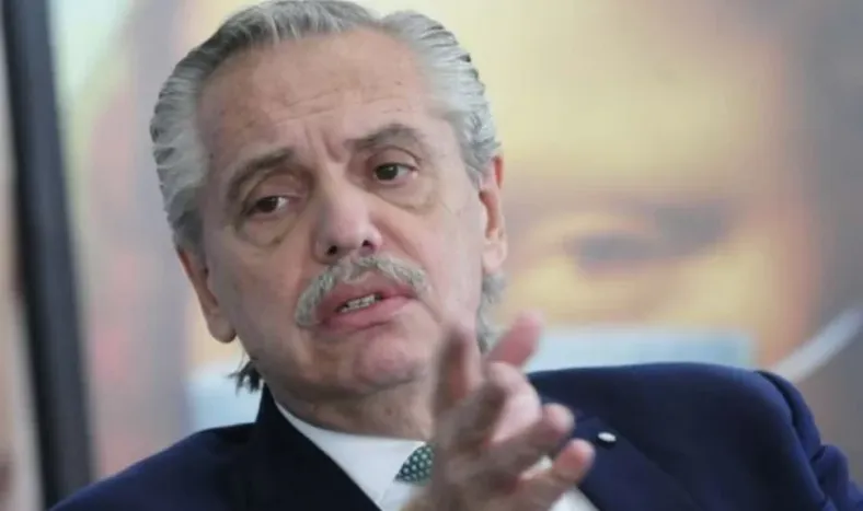 Fernández: “Me confunde, me bajé para que haya PASO y ahora dicen que no las quieren”