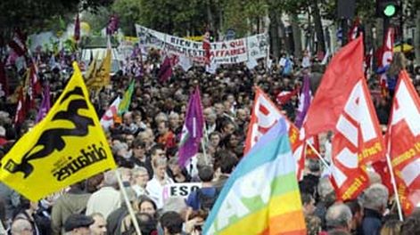 Casi 400 mil franceses marchan contra la reforma jubilatoria