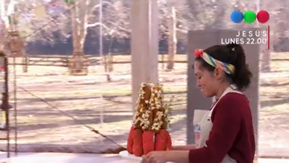 Bake Off: a Samanta se le cayó parte de su postre cuando lo llevaba hasta el jurado