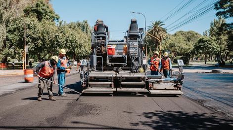 La pavintación de Avenida Españo se tuvo que complementar con trabajos extras para asegurar la efectividad de la obra.