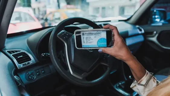 Patentar un auto es un 30% más caro desde este martes