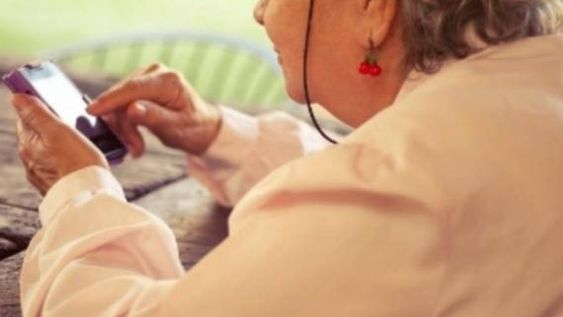 Estafaron a través de mensaje de texto a una mujer de 62 años y le sacaron $33 mil