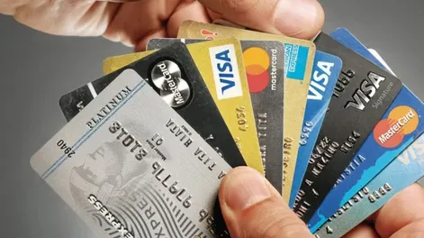 El BCRA fijó la nueva tasa de interés para usuarios de tarjetas de crédito