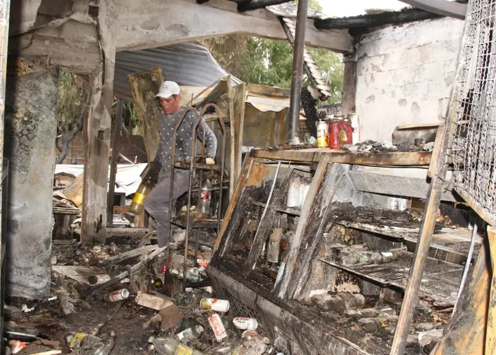 A un mes del incendio en el local de garrafas, el mensaje de la familia vecina que perdió su almacén