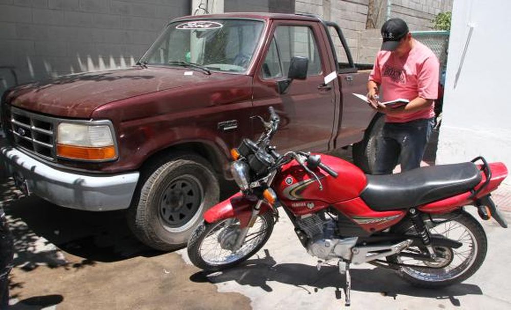 Suegro y yerno presos por robo de vehículos