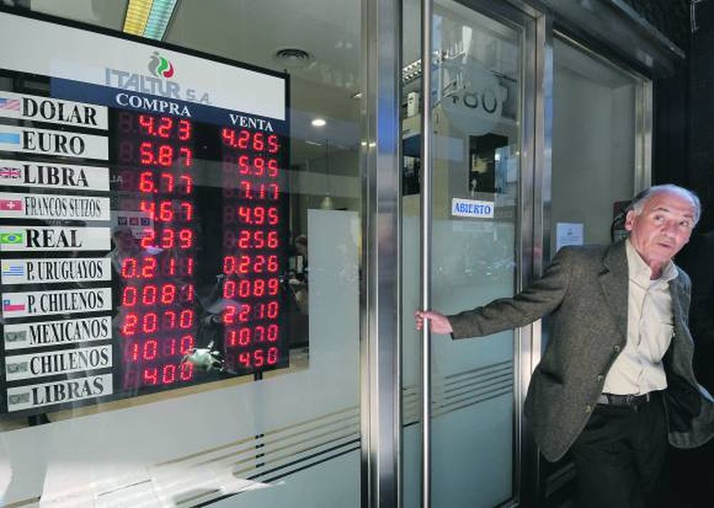 Inflación en alza y cepo para el dólar