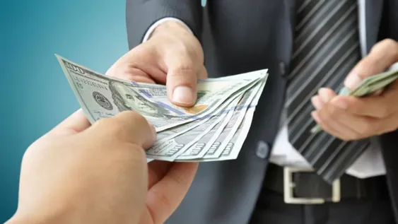 Los salarios bajaron en mayo pero en los primeros 5 meses le ganaron a la inflación