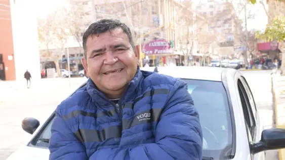 Pese a que pide fiado para comer, devolvió $10.000 que se encontró