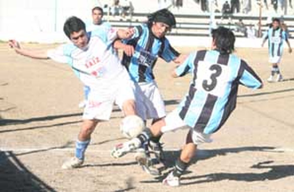 Del Bono y Marquesado empataron sin goles