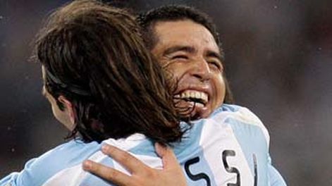 Lio Messi: “No tengo problemas si Riquelme vuelve a la Selección”