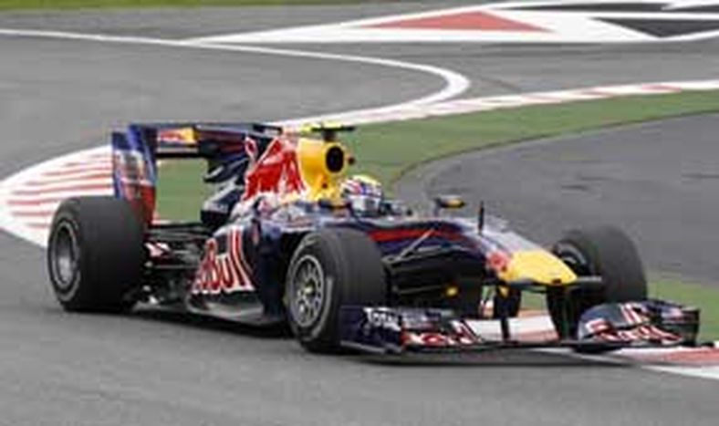 Webber larga en punta