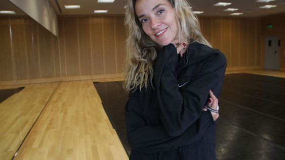 Mica Viciconte se disfrazó de Gatúbela y se mostró “amenazante” con el látigo