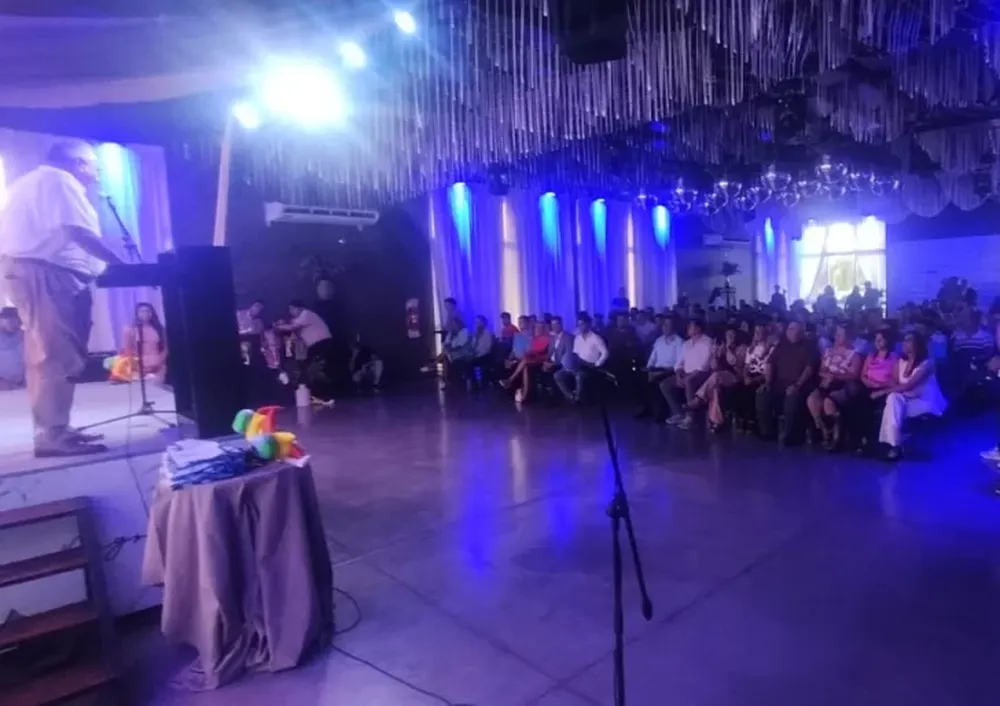 En carrera. Momento de la presentación oficial de la competencia organizada por la Fundación Para el Progreso, en Pocito.