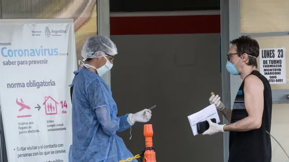 Otras 50 personas murieron y 4.116 fueron diagnosticadas con coronavirus en el país