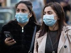 3 millones de barbijos sepultados en una ruta en 2021 para combatir los residuos del Covid-19: la extraordinaria idea de un ingeniero