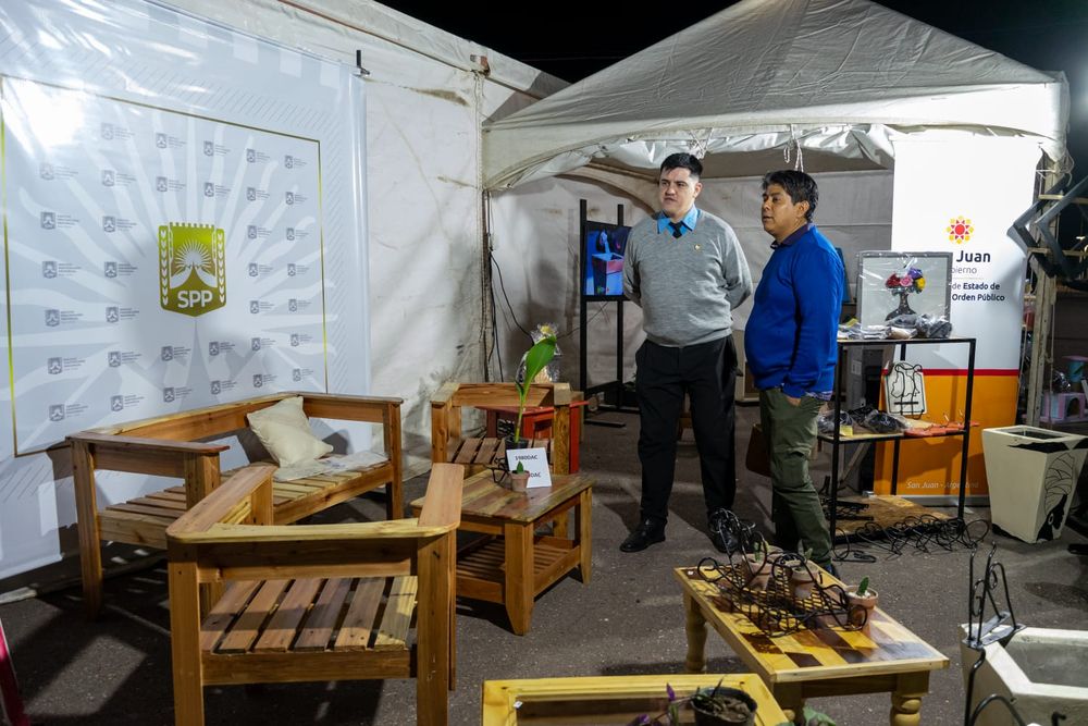 El Servicio Penitenciario Provincial está presente con un stand en la Feria de Artesanías.