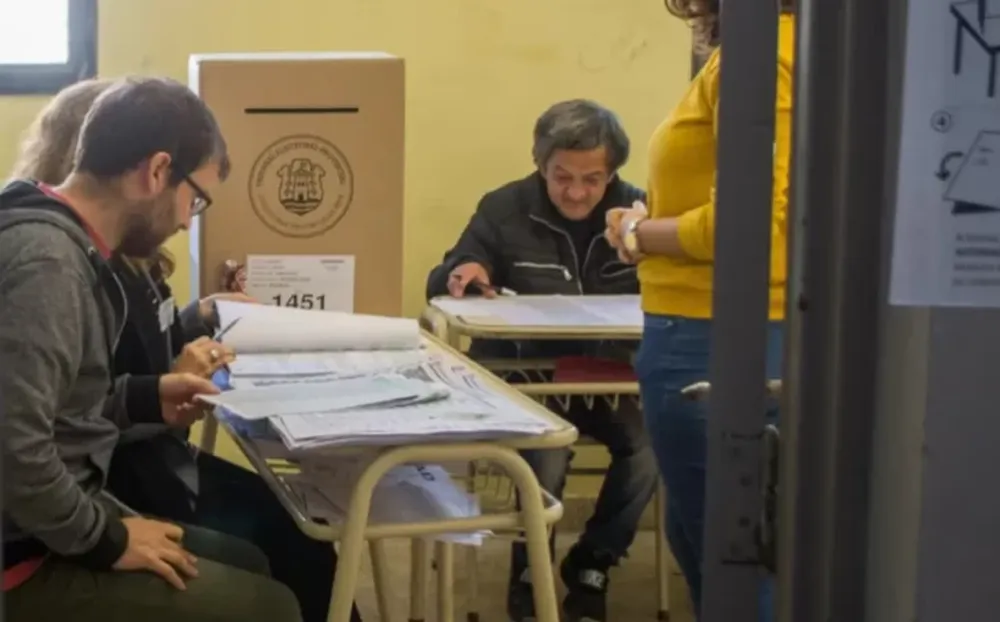 Mientras en Córdoba hubo baja participación y votó el 62% del padrón, en Formosa lo hizo más del 75%