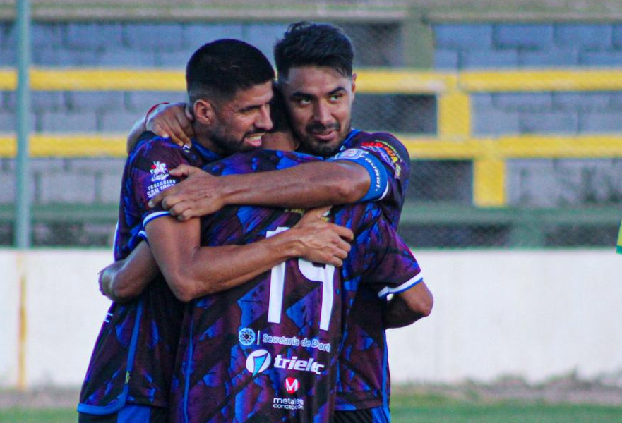 Los jugadores de Unión festejando el pase a semifinales. Foto: gentileza Jerónimo Flores.