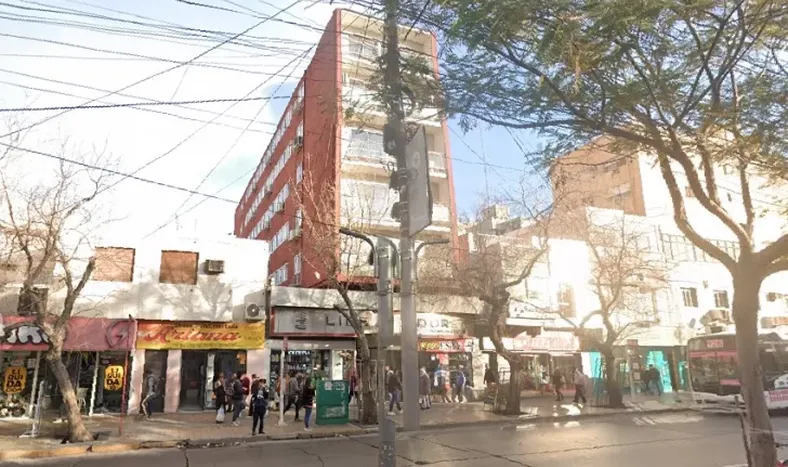El edificio donde ocurrió el ataque delictivo.