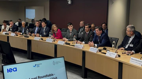 Orrego expuso sobre energía y minería ante inversores europeos en Parí: En San Juan se han comprometido inversiones por más de 35.000 millones de dólares