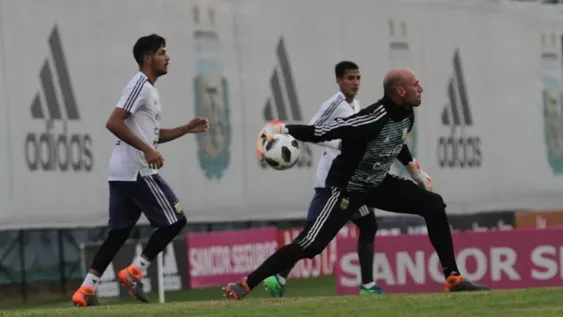 Con un posible equipo, Argentina entrenó antes del amistoso ante Haití