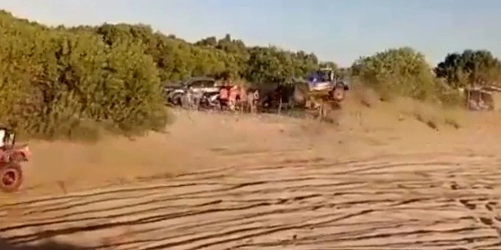 El impactante video en el que un Jeep atropelló y mató a un espectador en una carrera en Villa Gesell
