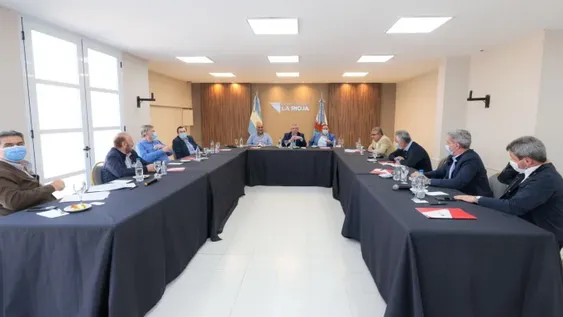 Fernández con gobernadores: “Milito el federalismo como política central de mi gobierno”