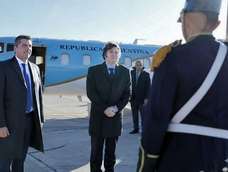 &nbsp;Javier Milei llegó a París para participar de la Argentina Week junto a funcionarios, empresarios y mandatarios provinciales, entre ellos Marcelo Orrego.