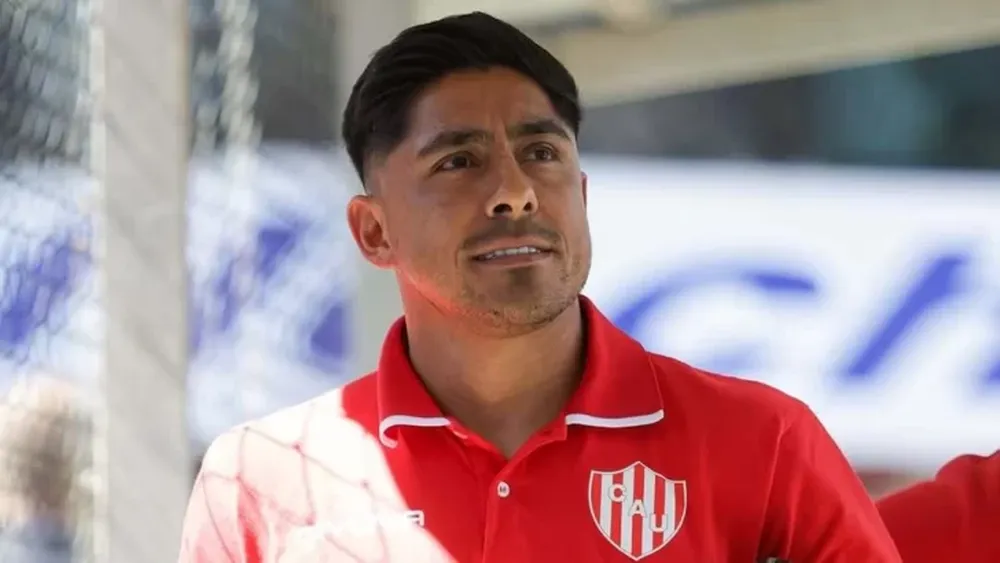 Allanaron la casa del futbolista Cristian Tarragona sospechado de tenencia y distribución de pornografía infantil