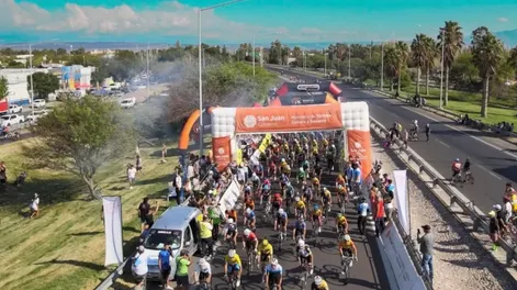 Acción. La Vuelta Masters tendrá este miércoles presentación oficial y desde el jueves, la emoción en las rutas hasta el domingo.