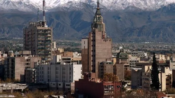 Mendoza volvió a superar la barrera de los 200 casos positivos registrados en un día