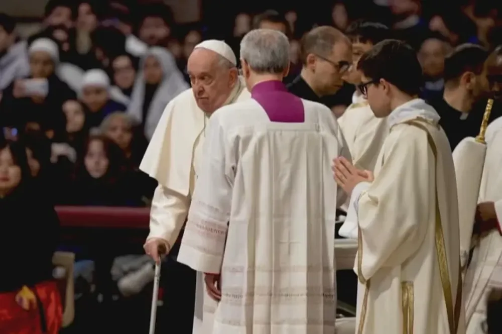 El papa Francisco grabó un audio desde su internación: “Agradezco las oraciones por mi salud”