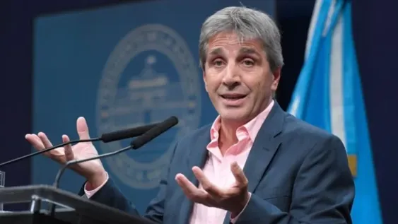 Caputo anticipó que el acuerdo con el FMI se alcanzará durante el primer cuatrimestre del 2025