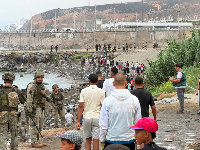 España asegura que solo quedan 1.700 migrantes en Ceuta y que más de 48.000 regresaron a Marruecos