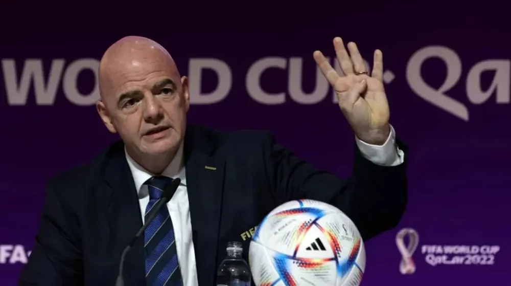 La palabra de Infantino para defender a Qatar: “Me siento árabe, gay y trabajador migrante”