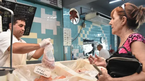 El filet de merluza subió hasta un 20% en 15 días, en la previa de Semana Santa