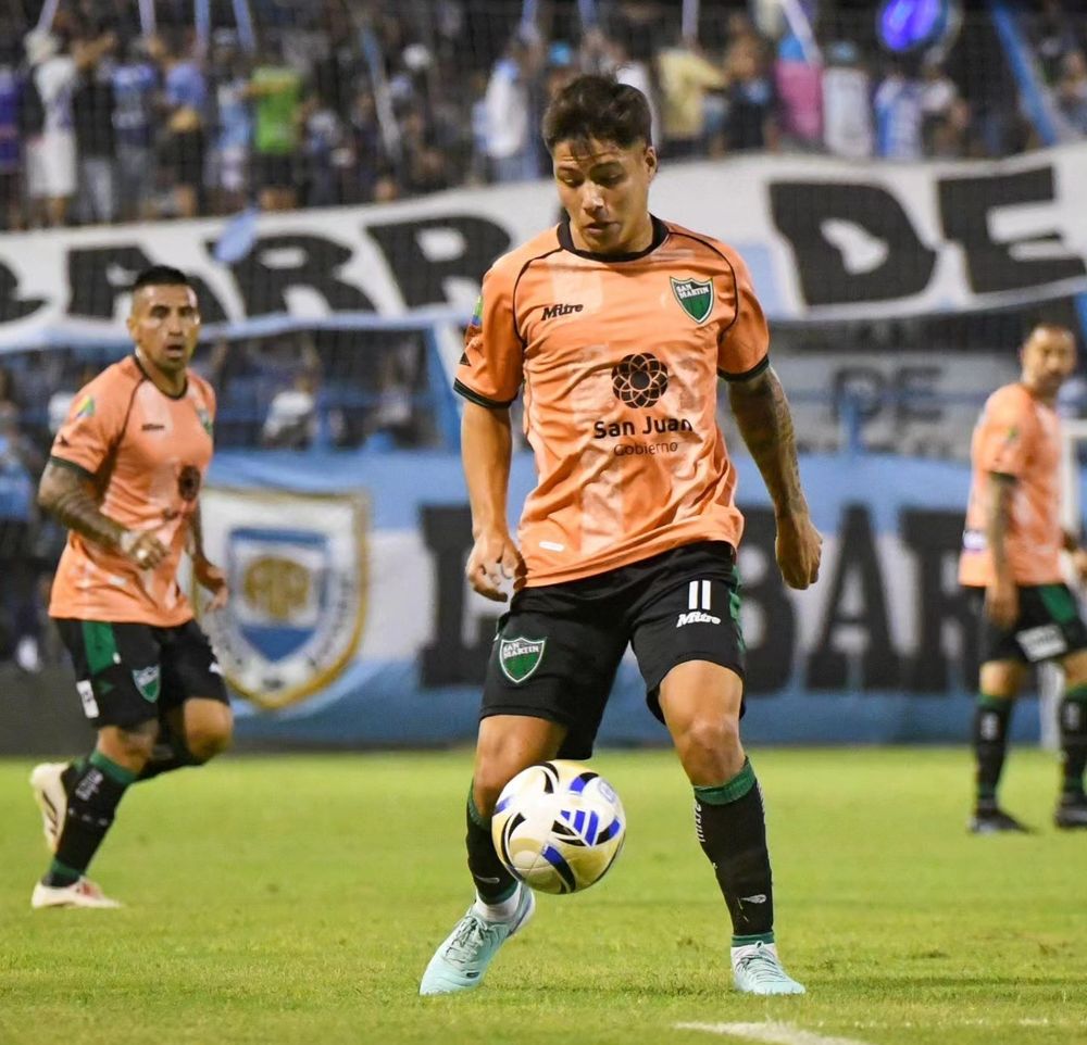 Caída. San Martín se quedó sin nada en Rafaela que le ganó con un gol sobre el final.