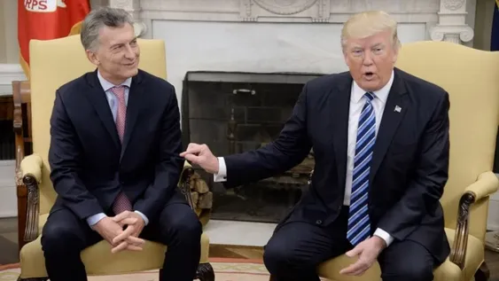 Al menos 13 países reconocen a Juan Guaidó como presidente de Venezuela y 6 apoyan a Maduro