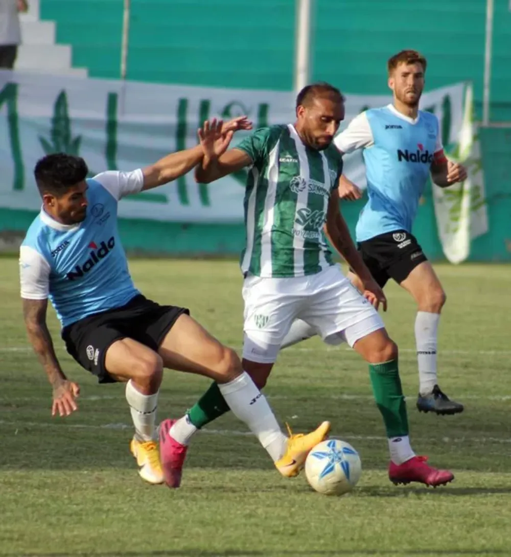 Peñarol casi; Sportivo, cerca